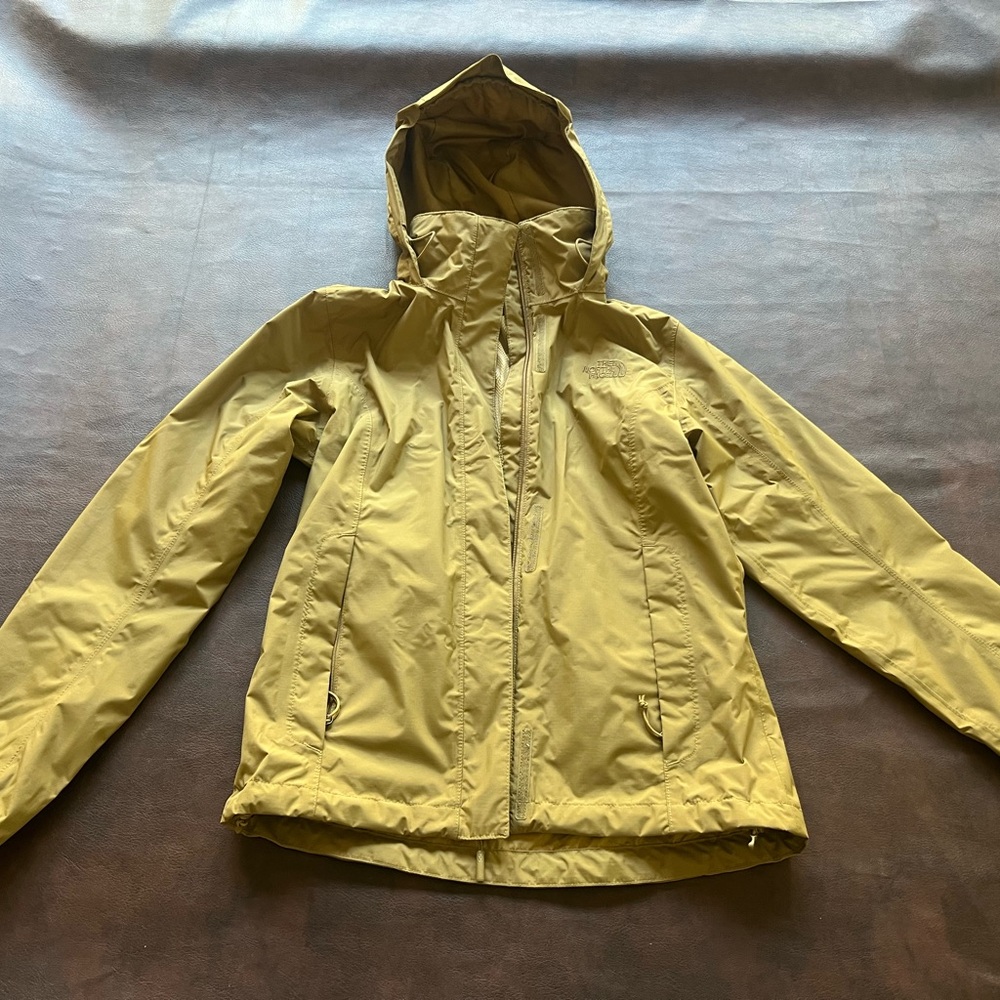 North face lightweight rain jacket